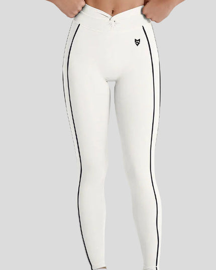 Клин с черен кант - Бял