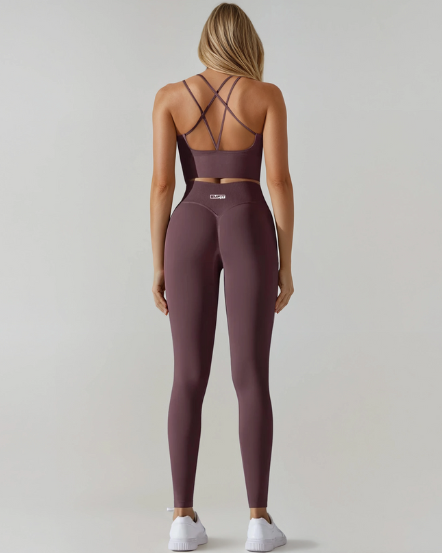 ПРЕДПРОДАБА: Клин HUG ME - Кафяв - Налично от 10.12